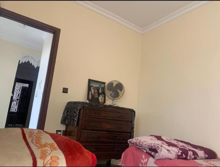 Adorable Apartamento A 8 Min Del Aeropuerto De Casablanca,Wifi Ultra Rapido Y Parking Gratis Derroua Bagian luar foto